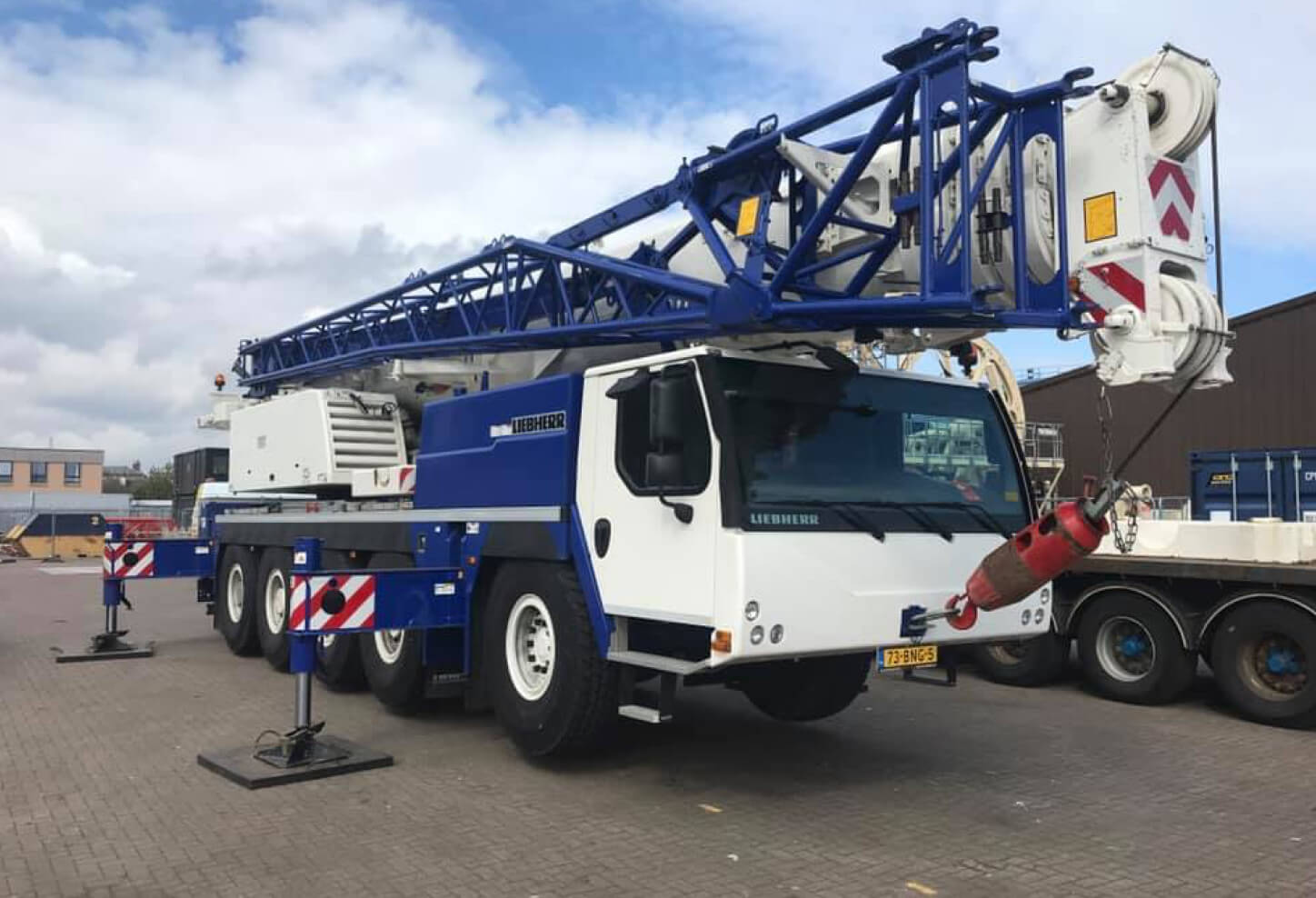 Crane Hire Aberdeen